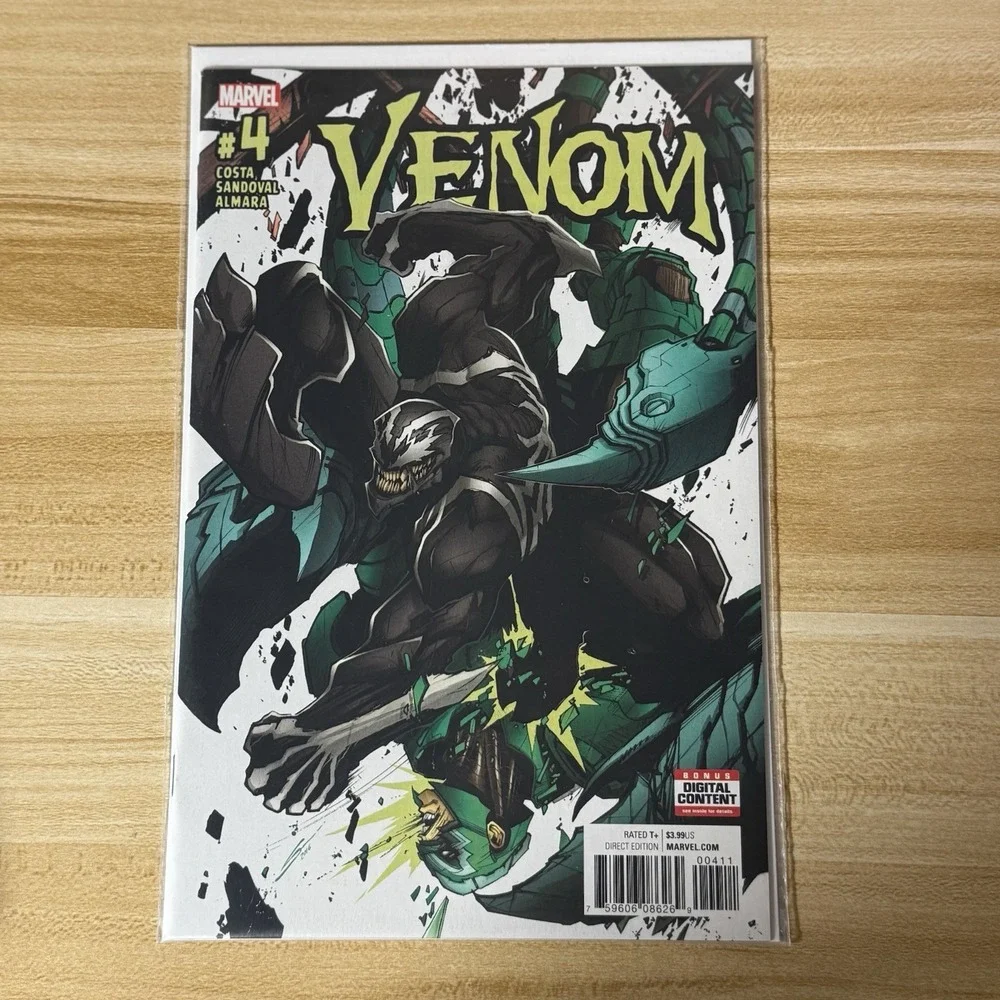 Venom #4 (2017) Marvel Comic Book Sandoval Comic